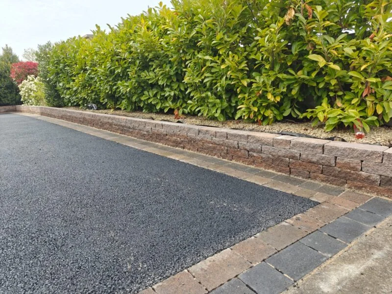 Tarmac Driveway Bordering